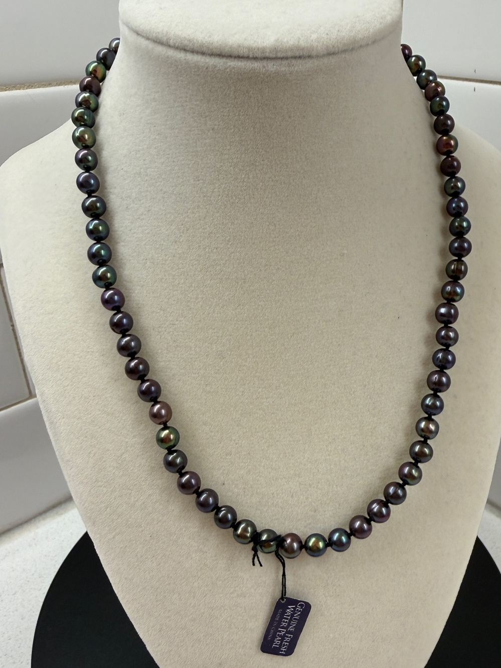 Cultured Pearl Necklace - Iridescent Black Pearls